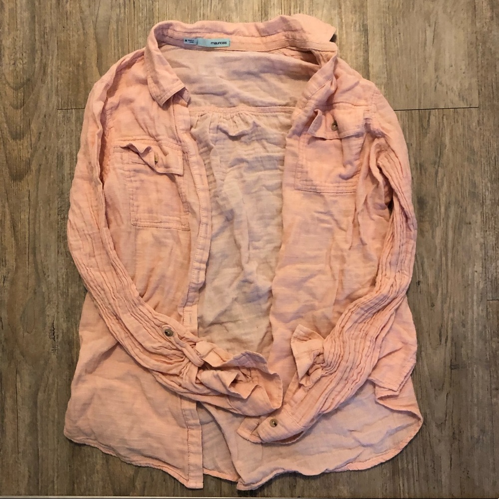 Maurice’s Button down